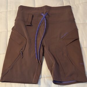 Lululemon Athletica hiking Brown Shorts with Purple Drawstring